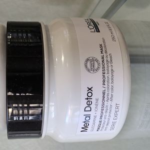 Loreal Metal Detox Mask